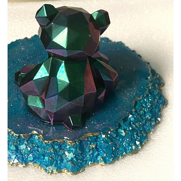 Handcrafted Cubic Teddy Bear on Live Edge Coaster In Resin with Chameleon Color - Picture 5 of 9